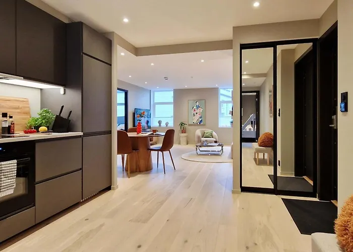 Brand New & High-end 3 Bedrooms 2 Bathrooms Dom wakacyjny *