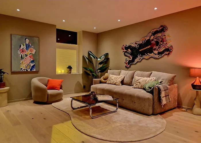 Brand New & High-end 3 Bedrooms 2 Bathrooms Σπίτι διακοπών Μπέργκεν