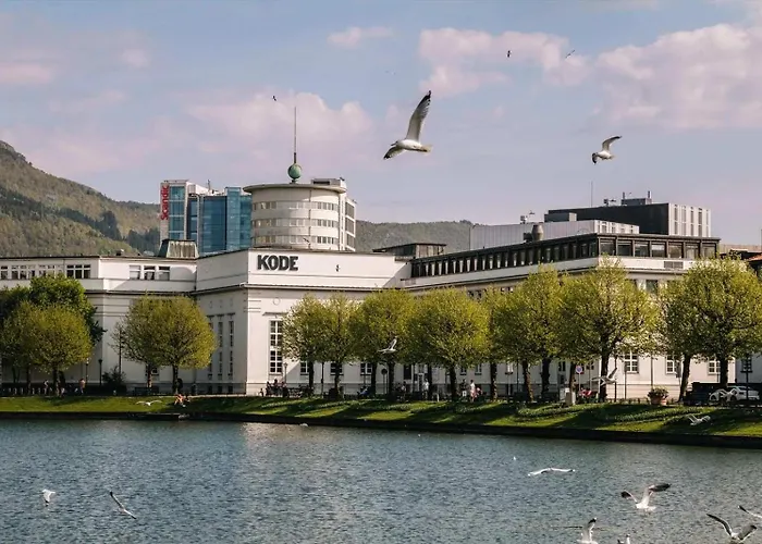 Vakantiehuis Brand New & High-end 3 Bedrooms 2 Bathrooms Bergen