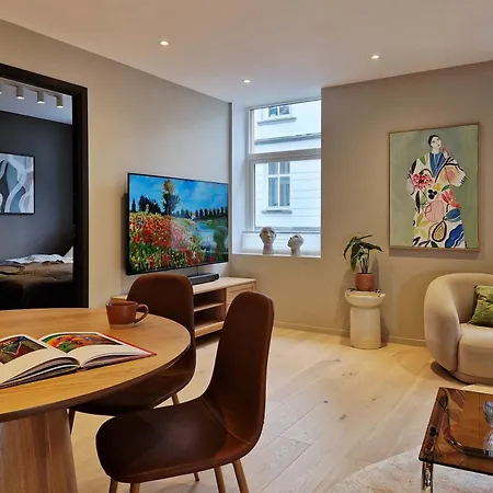 Будинок відпочинку Brand New & High-end 3 Bedrooms 2 Bathrooms Берген